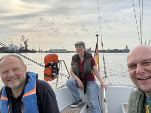 morgendliches Auslaufen aus Wismar