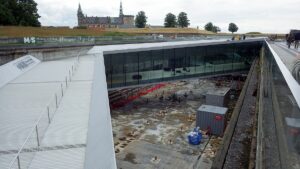 Eingang zum neuen Schifffahrtsmuseum im ehemaligen Trockendock