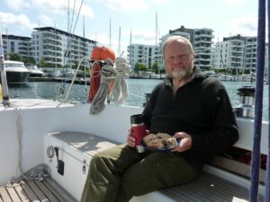 Zur Belohnung gibt es erst einmal Tee und Kuchen nach der Ankunft