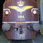 Schöne alte Lokomotive in der Remise