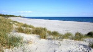Klintholm auf Møn belohnt uns mit einem weißen Strand ganz für uns allein